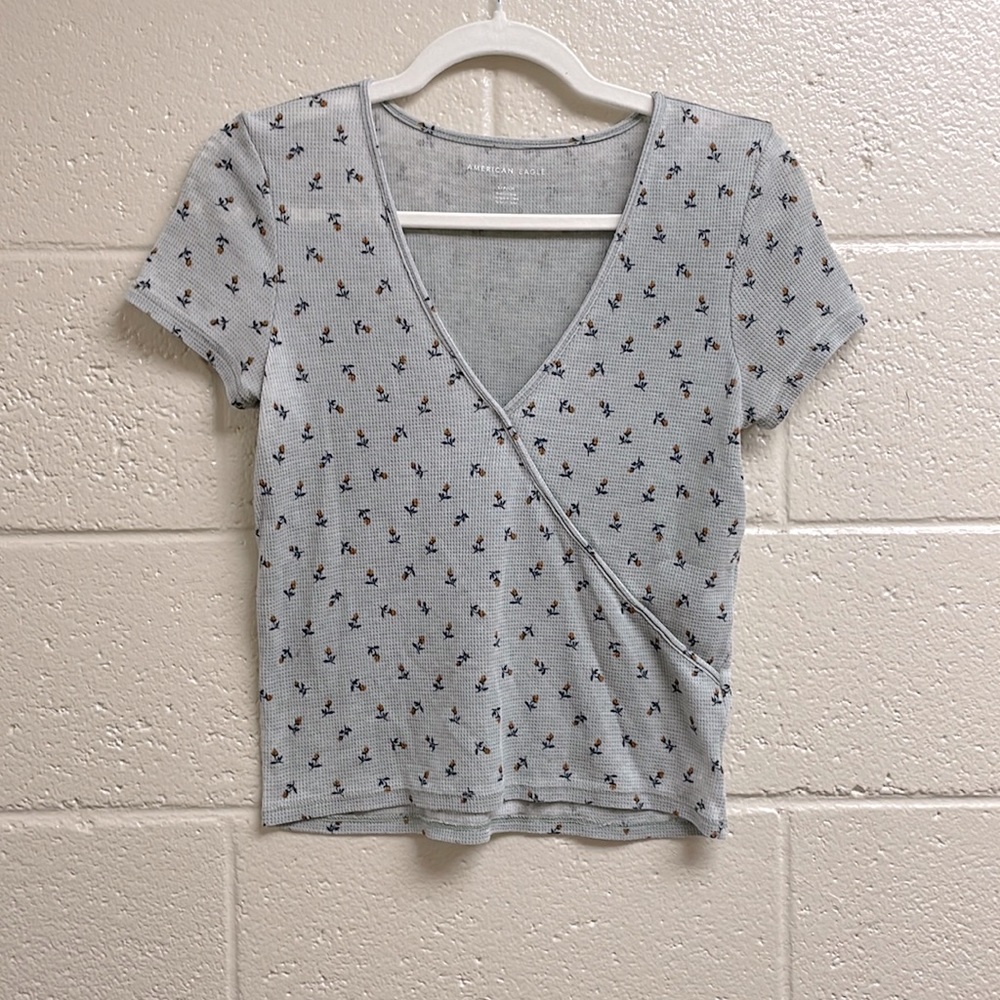 American Eagle T-Shirt